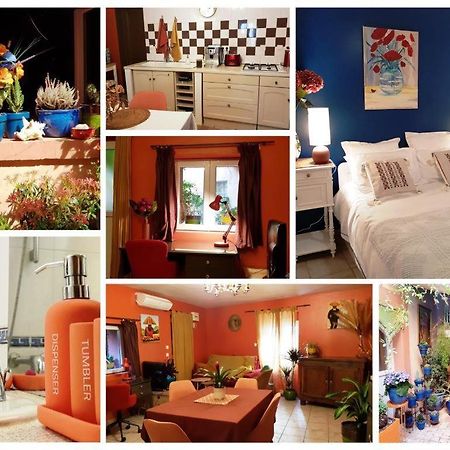 Petit Patio En Centre Ville نيم المظهر الخارجي الصورة